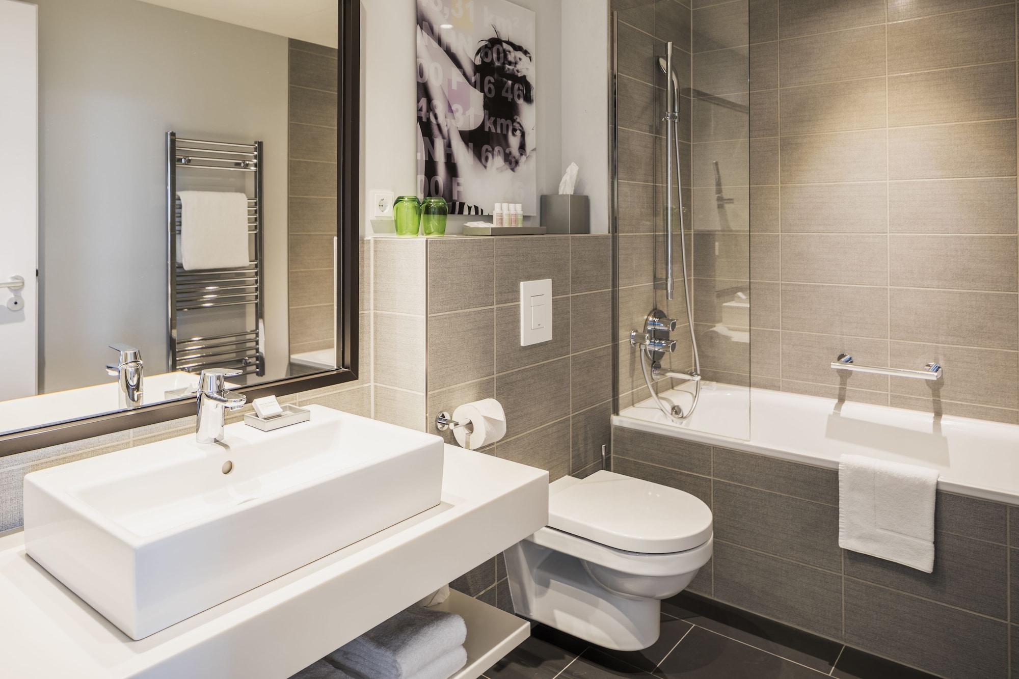Capri By Fraser, Frankfurt Frankfurt am Main Ngoại thất bức ảnh